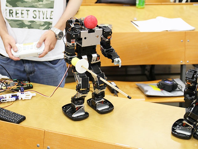 ロボットプロジェクト展示